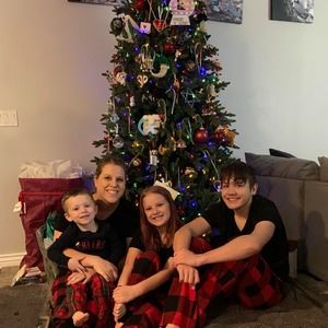 Meet your Posher, Jillian